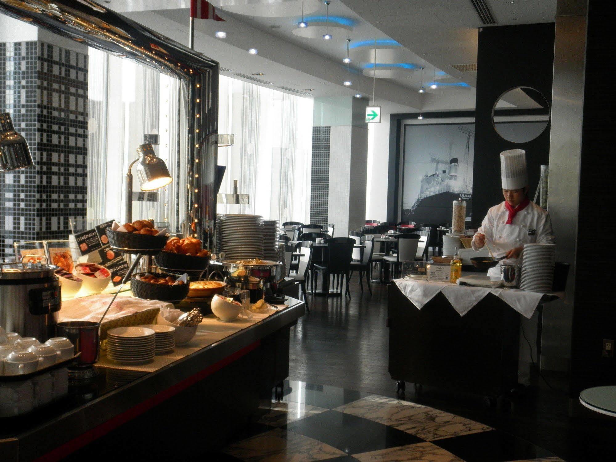 New Otani Inn Yokohama Premium Экстерьер фото